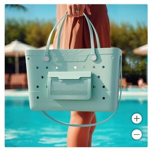 NWT Beachcomber bag mint